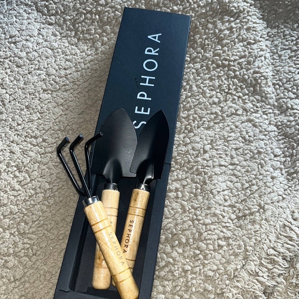 Sephora mini gardening tools